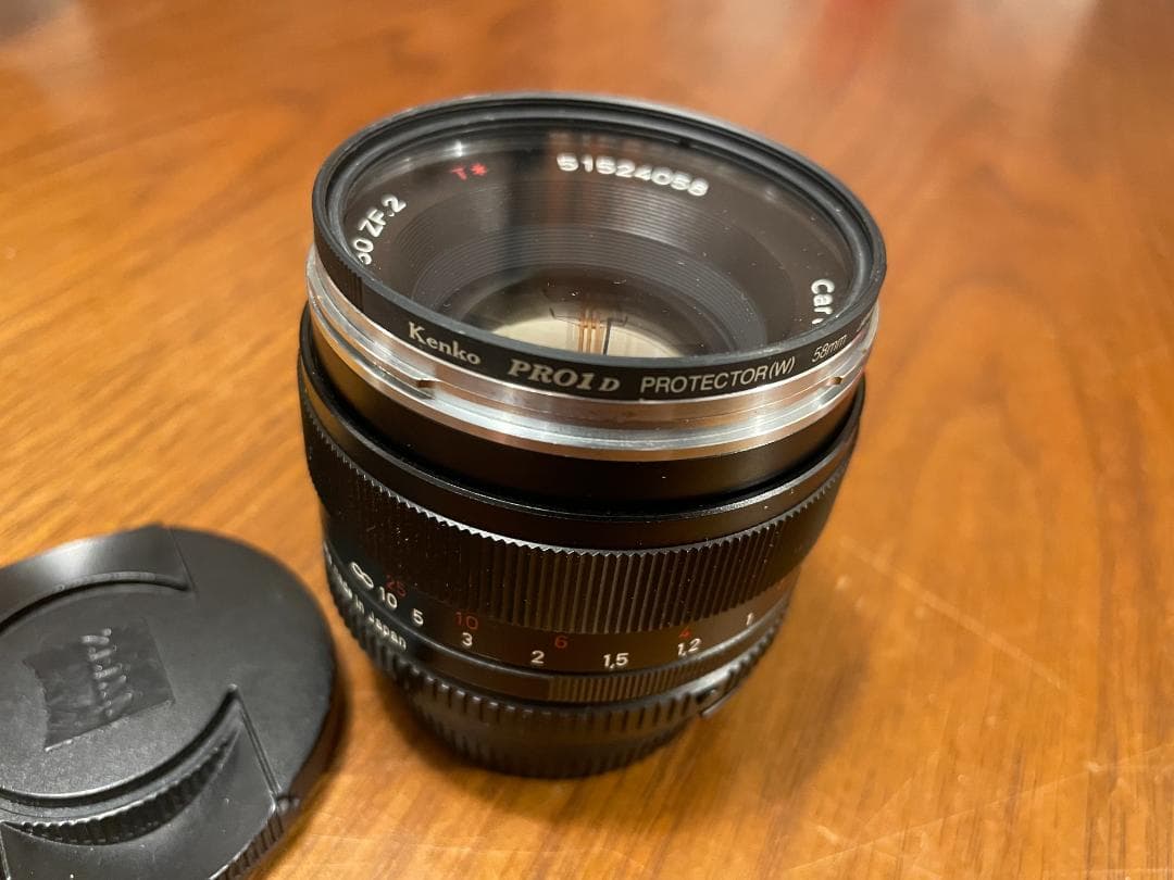 カール ツァイス　Planar T* 50mm F1.4 ZF.2 ニコンF用