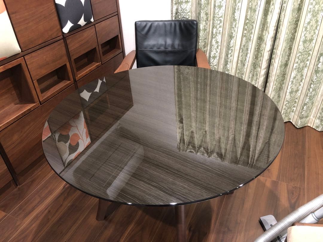 送料無料【美品】丸テーブル 鏡面ブラック UV塗装