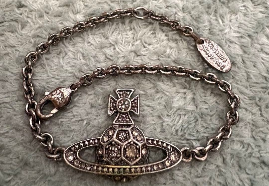 美品☆CHANEL指輪3つ13号、ヴィヴィアンウエストウッド　ブレスレット