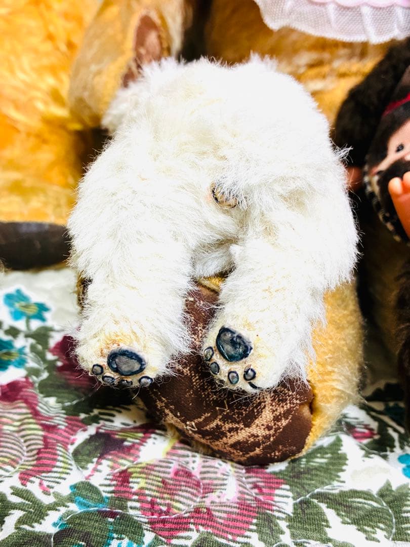 渡辺利絵さま Bearberry 白い子犬 ぬいぐるみ