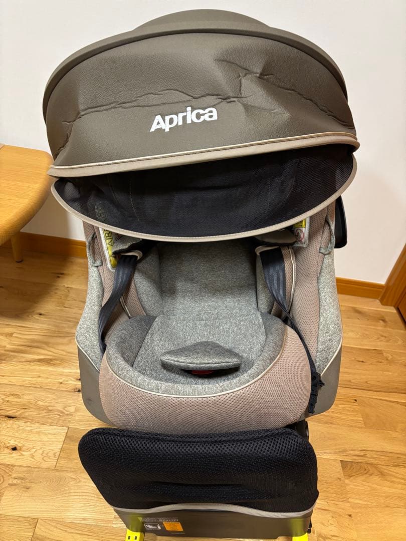 アップリカ　クルリラプラス 360° セーフティー　ISOFIX