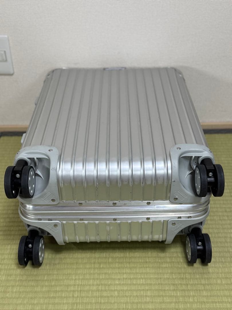 RIMOWA リモワ TOPAS トパーズ 45L 4輪 アルミ シルバー