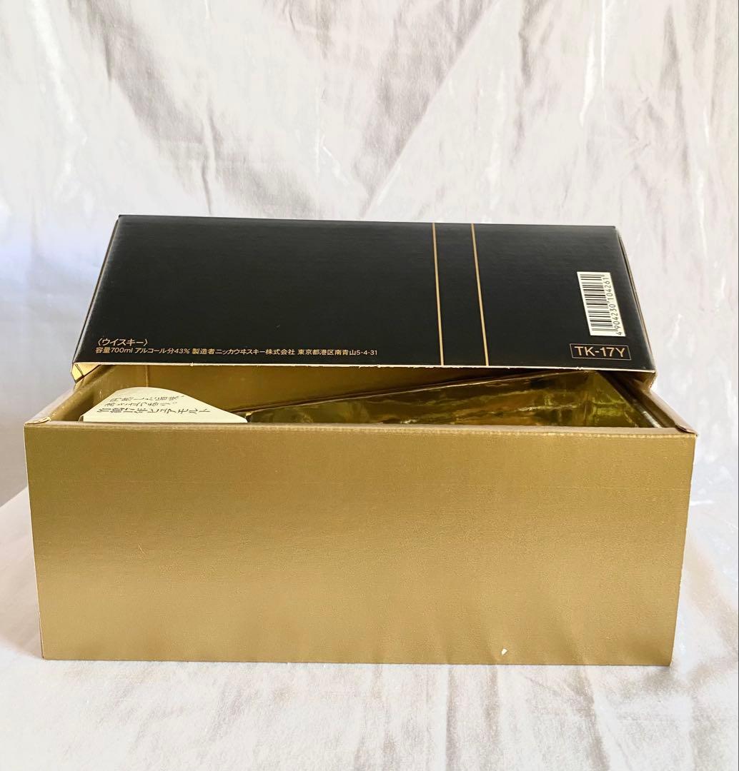 【未開栓】美品　ニッカ　ウイスキー 竹鶴17年 ピュアモルト 700ml 箱付き