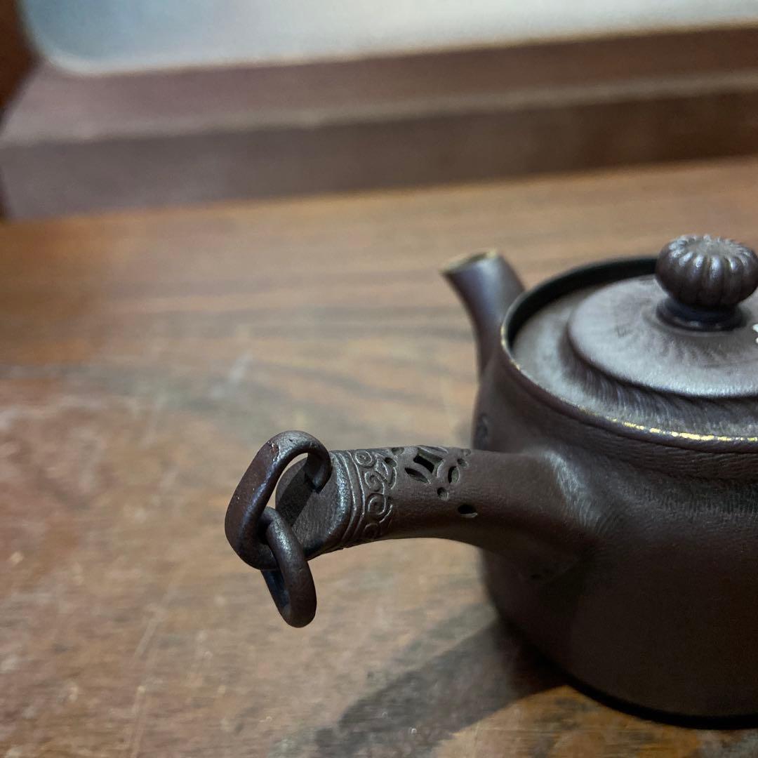 庄造作萬古焼朱泥金彩色絵草花文急須 煎茶道具