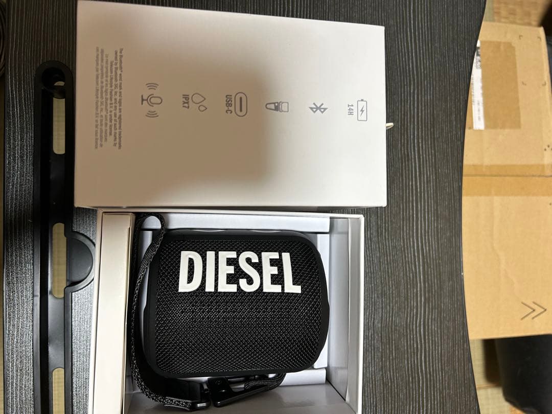未使用 DIESEL Bluetooth スピーカー 黒