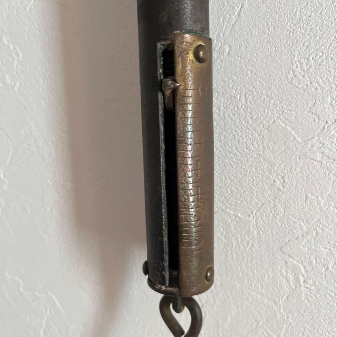 アンティークスケール フック付き 金属製