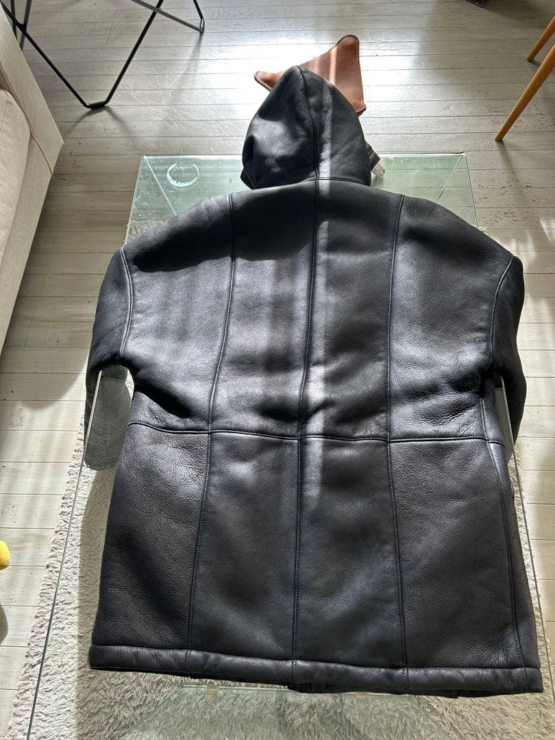 ムートンコート