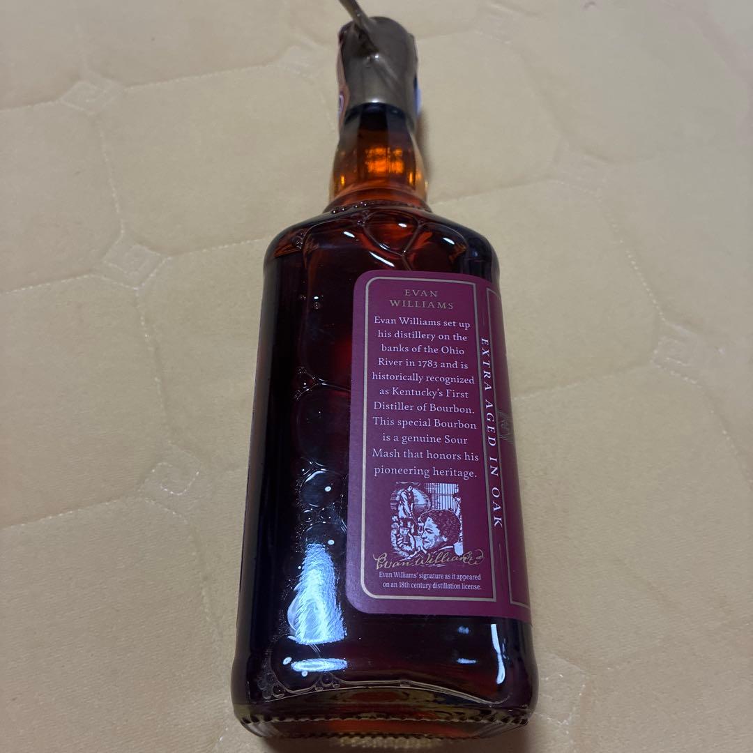 Evan Williams 12年 バーボンウイスキー 101プルーフ