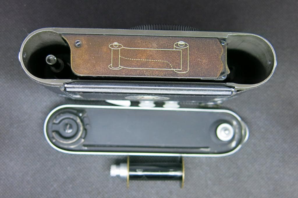 Leica M2 レンジファインダーカメラ