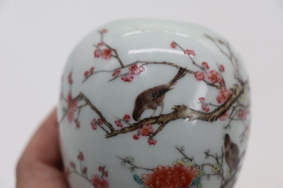 中国　玩玉　粉彩　花鳥紋小壺① 送料込み250525