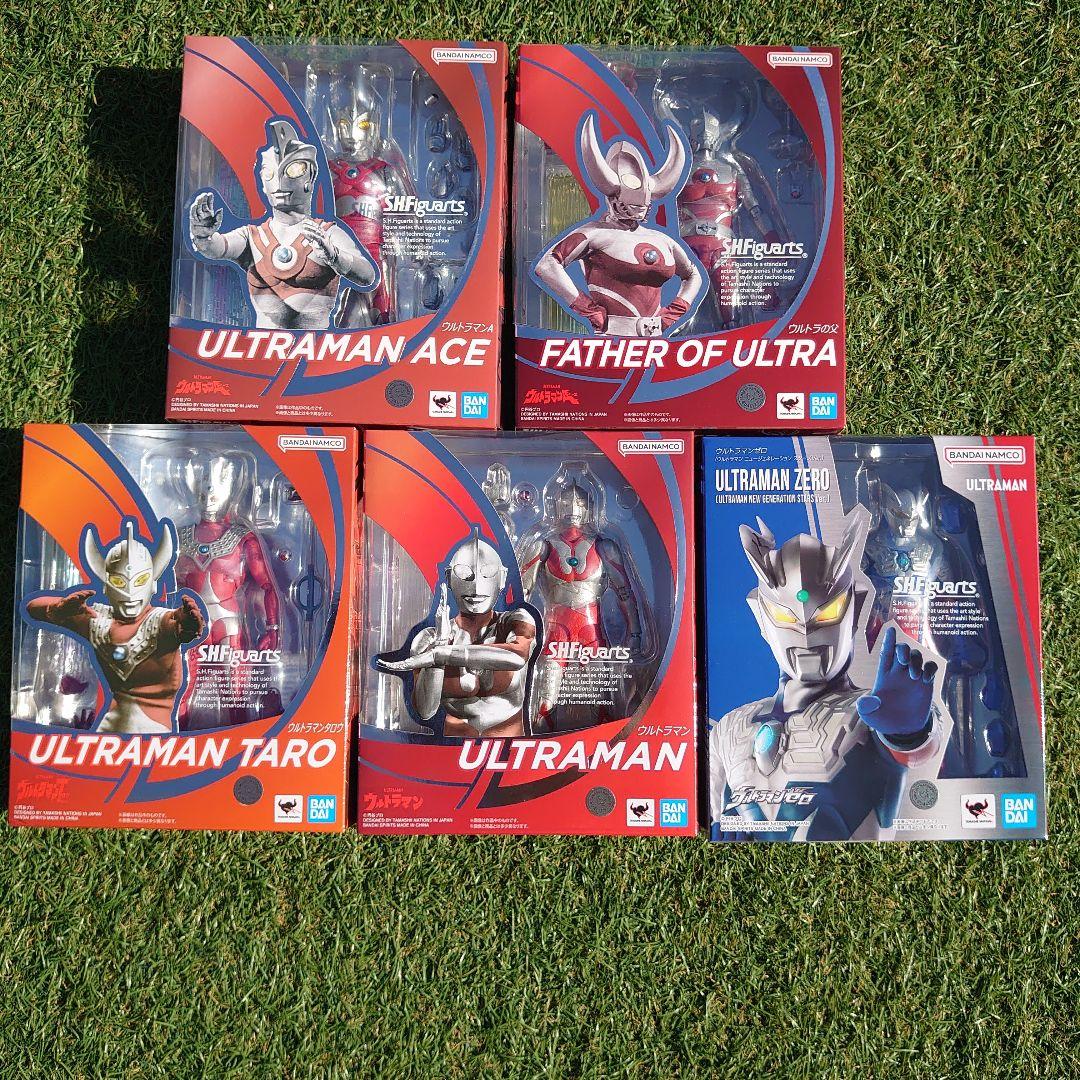 ウルトラマン　バンダイ　S.H.Figuarts 5種セット販売