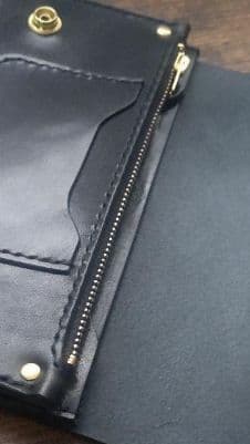 Sページ（ロングトラッカーウォレット）