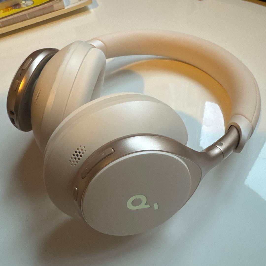 【美品】Ankerワイヤレスヘッドホン ホワイト