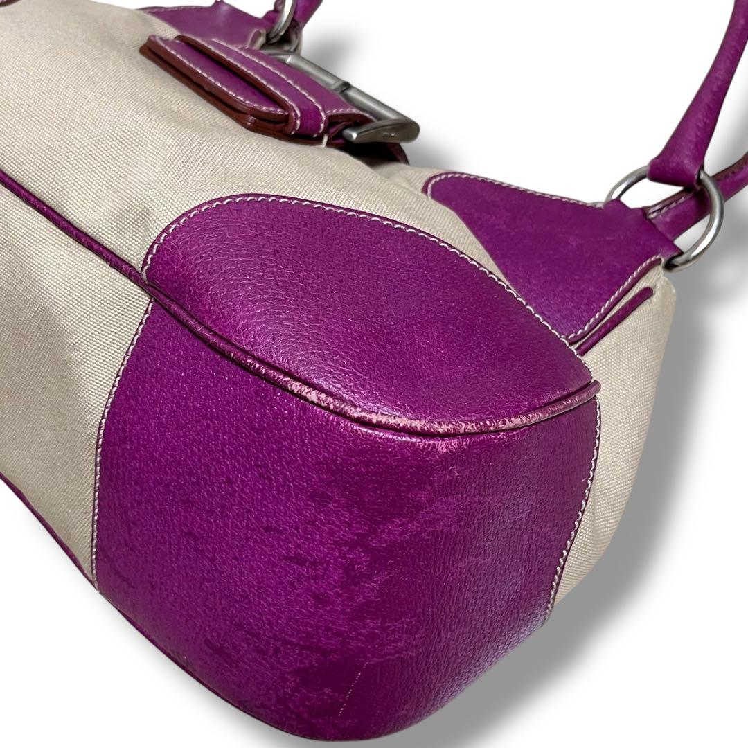 美品 PRADA プラダ ハンドバッグ 肩掛け 三角プレート