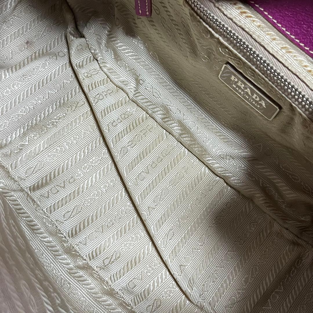 美品 PRADA プラダ ハンドバッグ 肩掛け 三角プレート