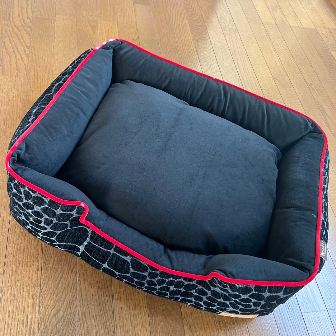 P.L.A.Y. ラウンジベッド　ルークランラグジュアリーベッド　アニマル　豹柄