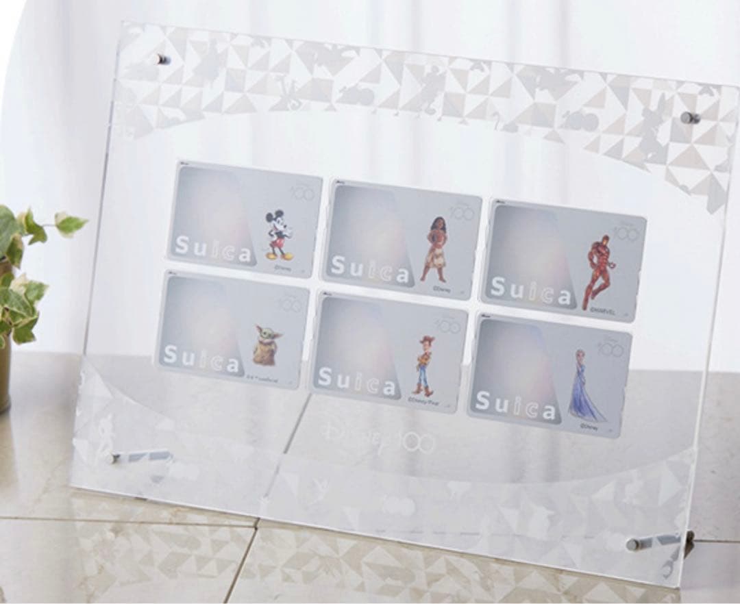 ディズニー　Suica 100周年限定発売　アクリルフレーム付き