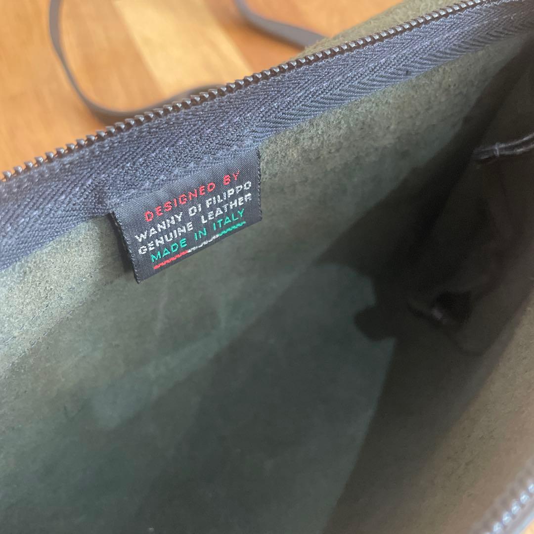 イルビゾンテ　クロスボディバッグ　黒