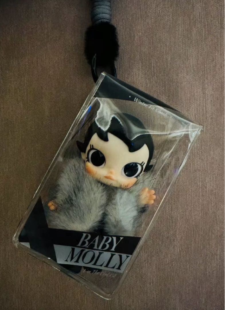 Baby Molly Winter Fit Check　ぬいぐるみペンダント