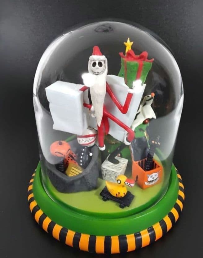 ナイトメアビフォアクリスマス　ドーム　フィギュア