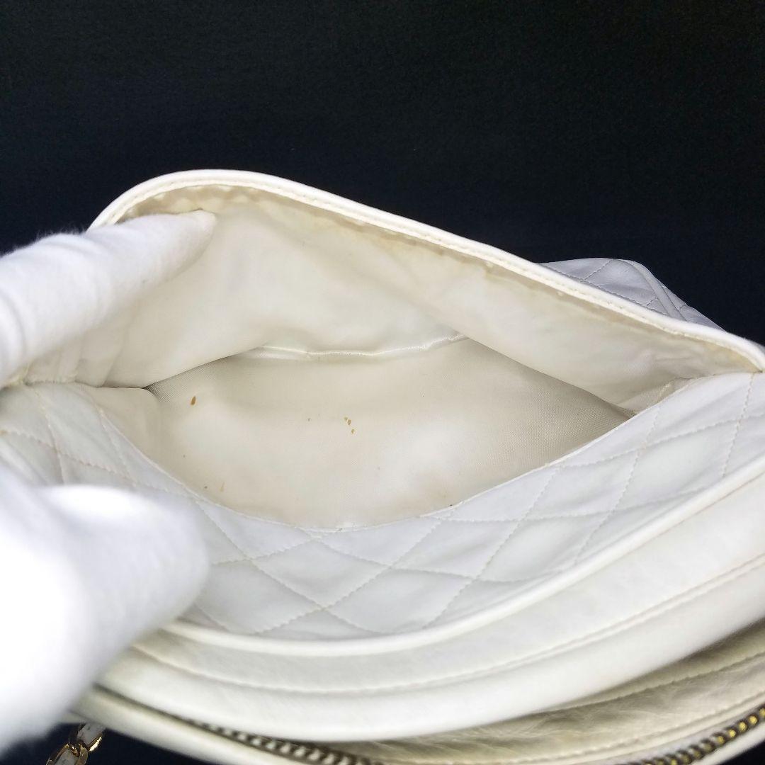 シャネル チェーン ショルダーバッグ フリンジ キルティング オフホワイト系