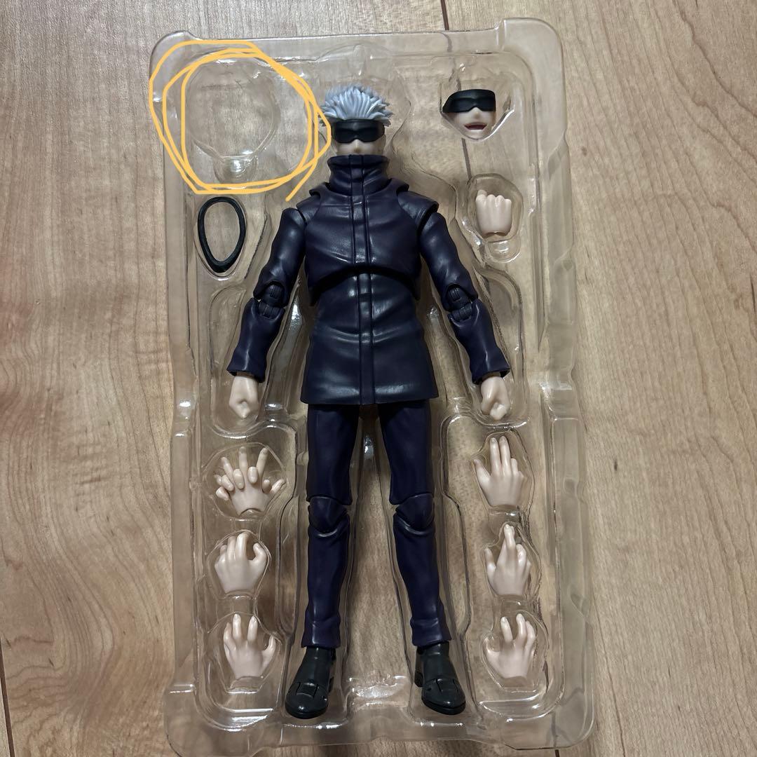 呪術廻戦　五条悟SH.figuarts