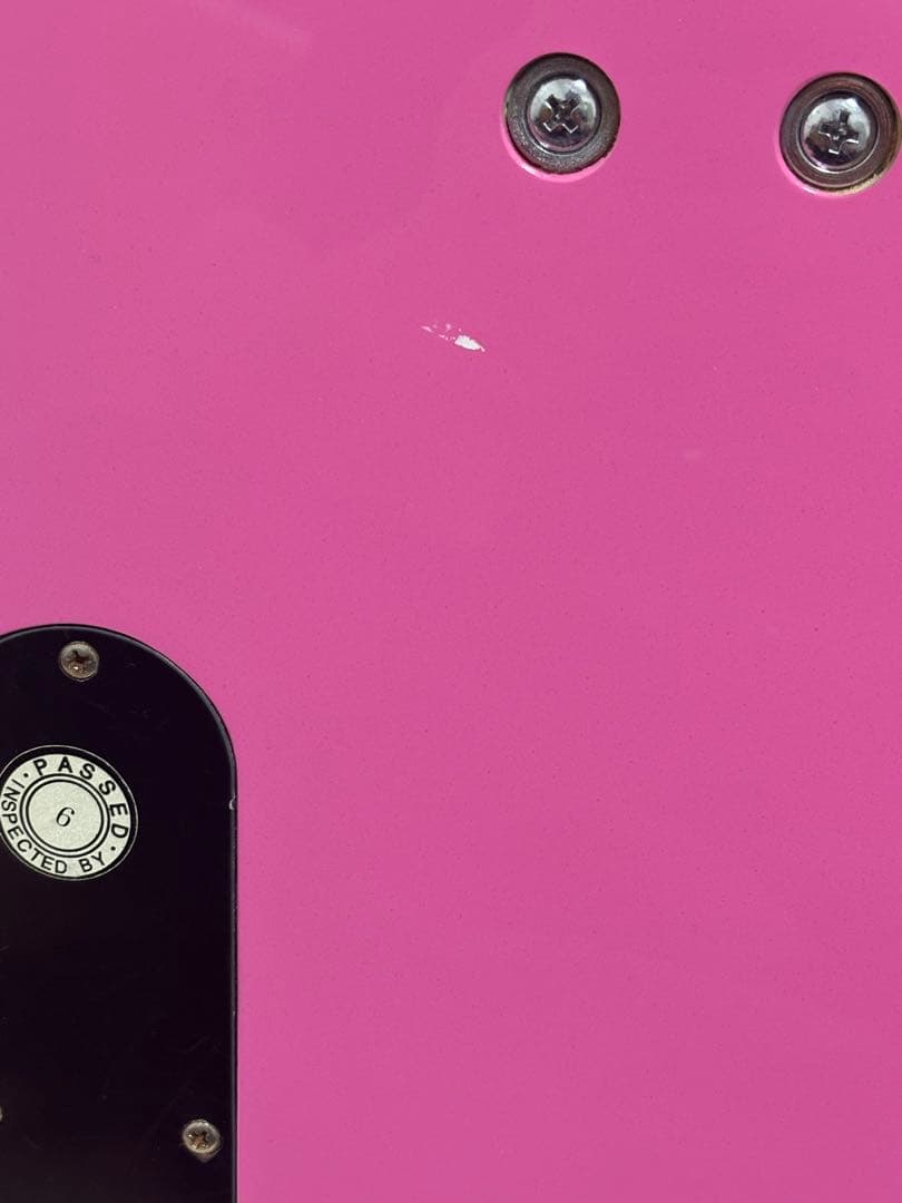 B.C. RICH MOCKING BIRD ピンクベース