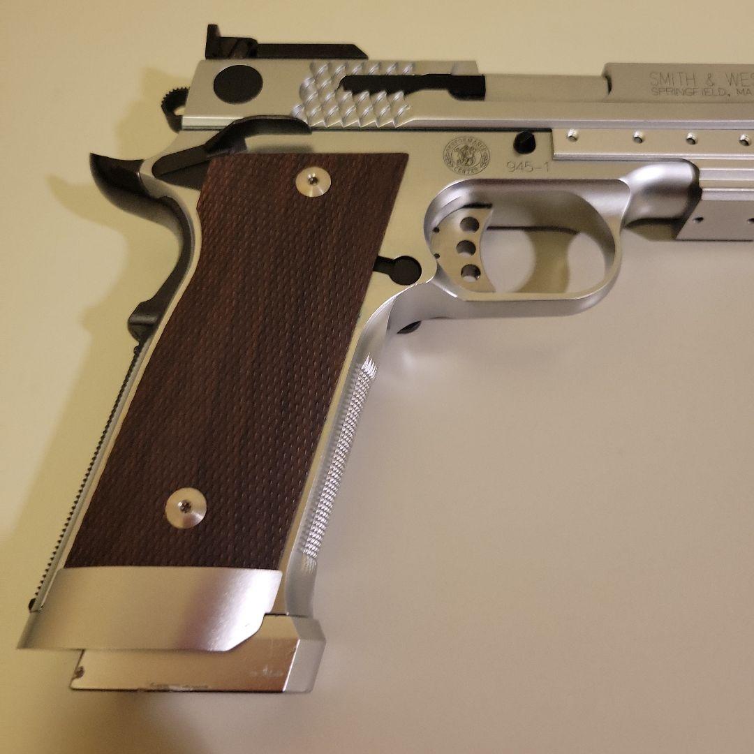 Performance Center M945 ガスガン