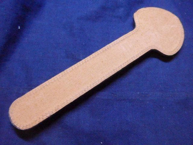 全長24センチ　ドイツ　ゾーリンゲン／DORKOの美しいハサミ　皮のケース付き