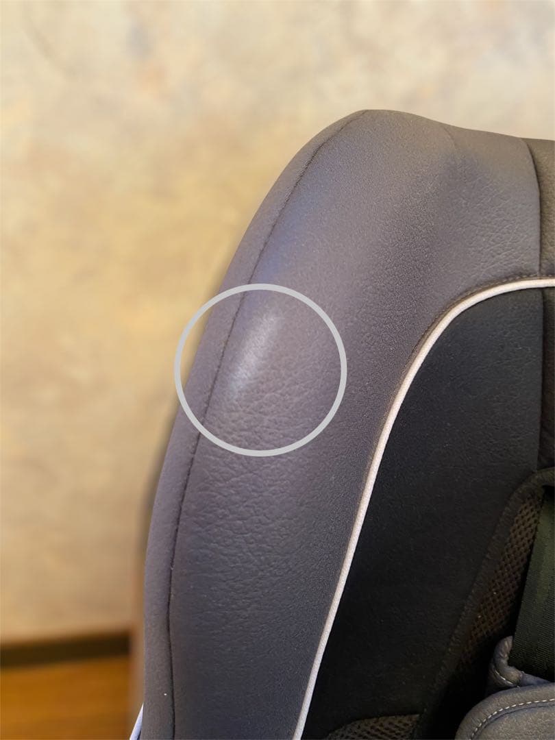 Combi コンビ　西松屋　チャイルドシート　ネセルターン