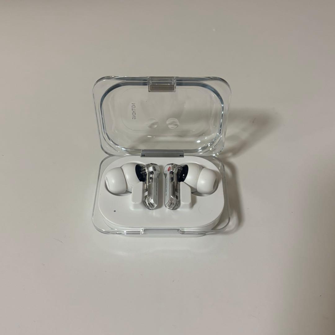 Nothing ナッシング Ear(a) イヤホン