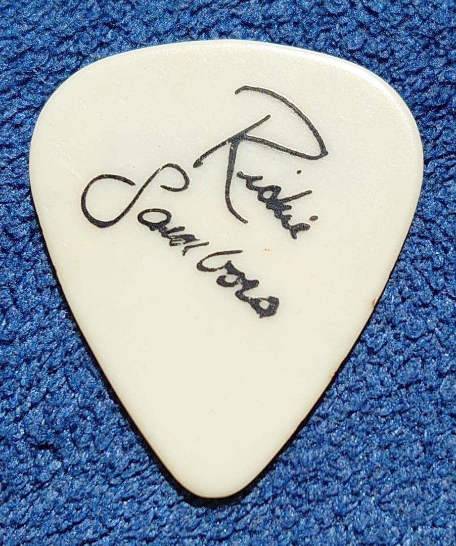 【激レア本人使用】ボン・ジョヴィ リッチー・サンボラ ヴィンテージ ギターピック