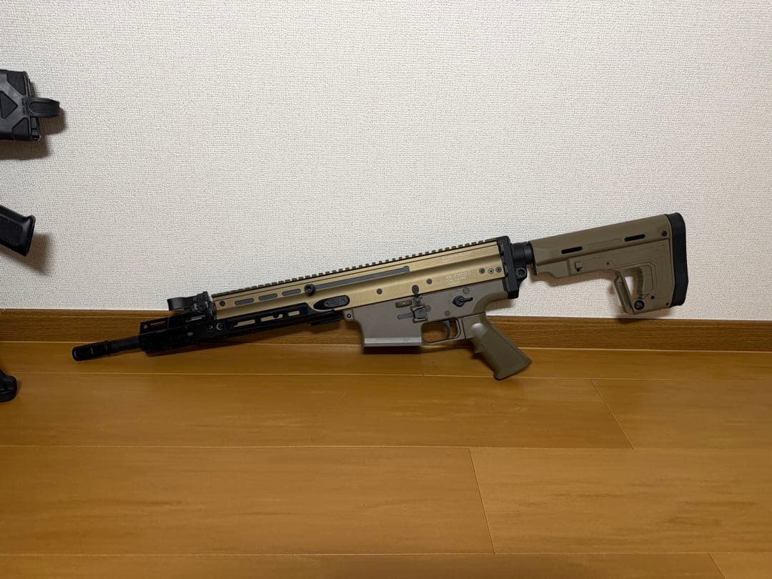 東京マルイ 次世代SCAR-Hカスタム品