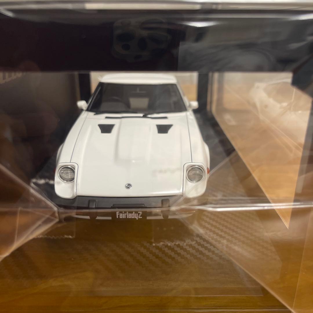 新品・未開封　ignition model 1/18 フェアレディZ