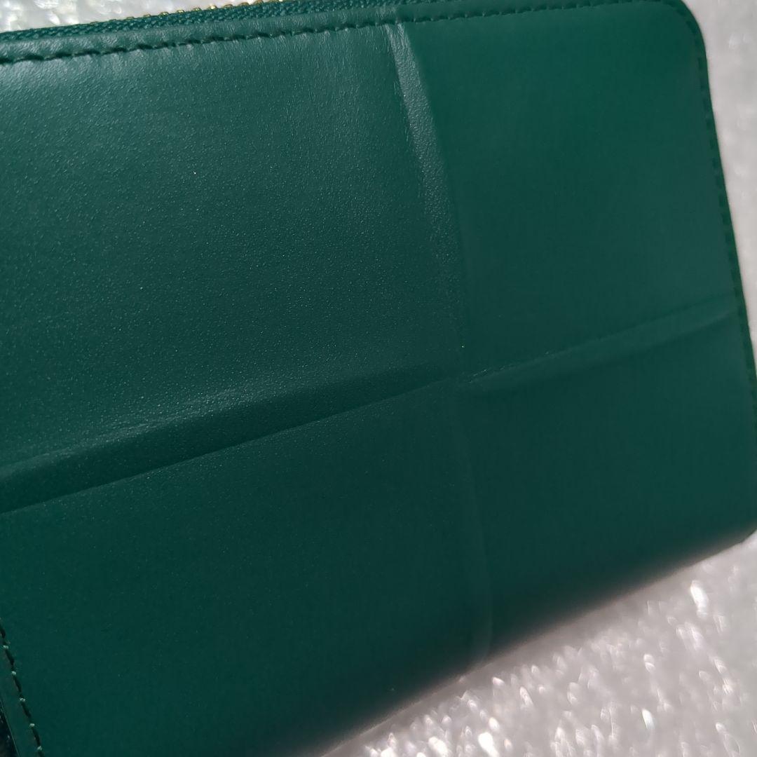 新品未使用 牛革２つ折り財布 グリーン系統 パトリックコックス