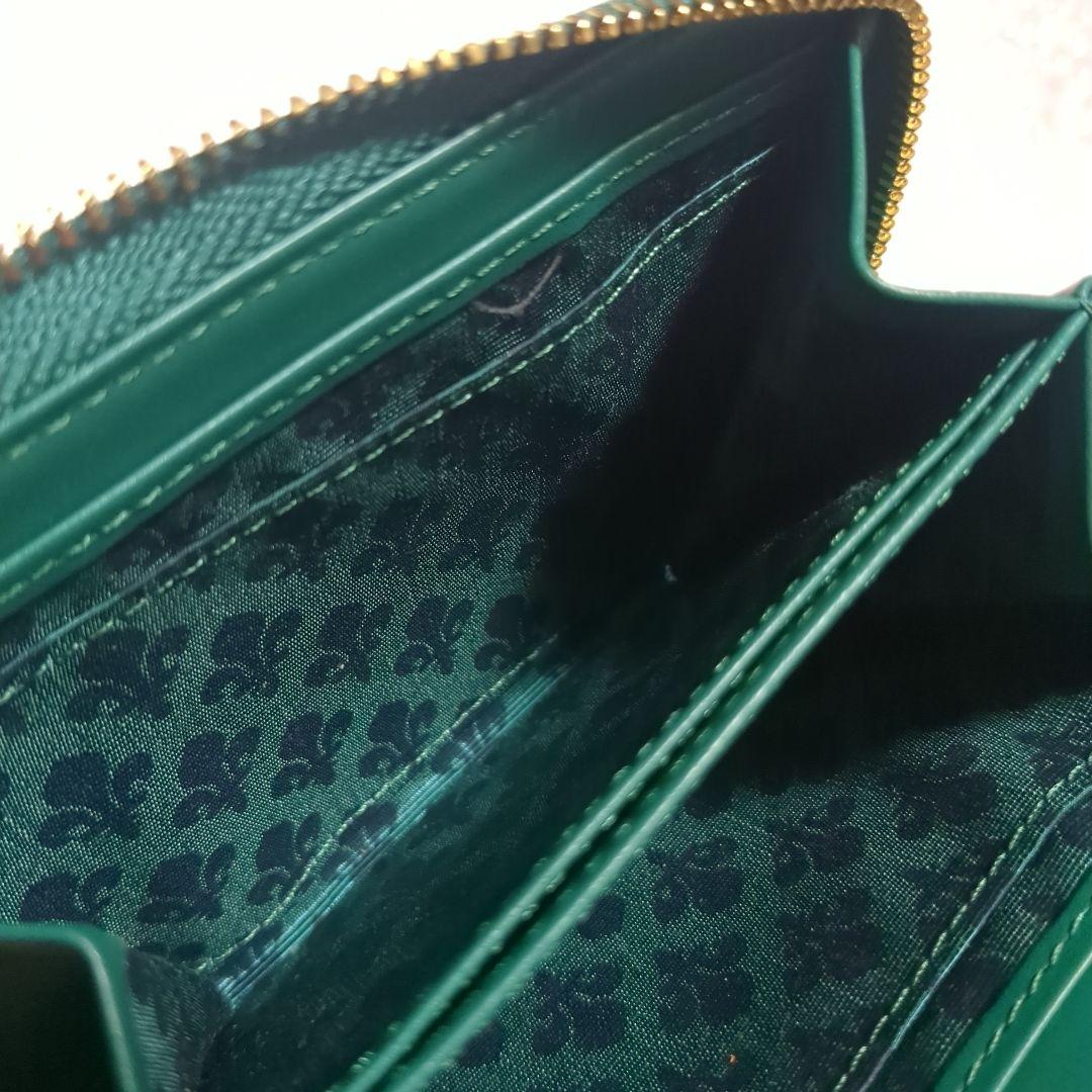 新品未使用 牛革２つ折り財布 グリーン系統 パトリックコックス