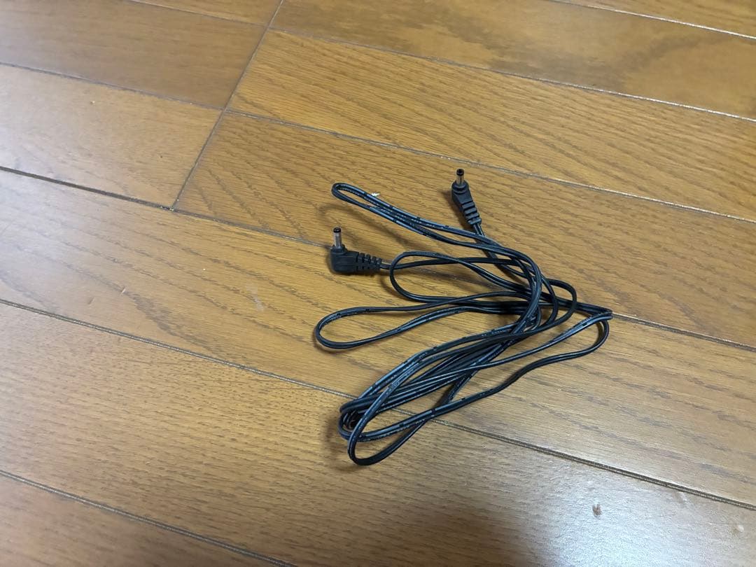 【vhs-c 稼働品】ビデオカメラ 付属品・説明書付き（再生のみ）