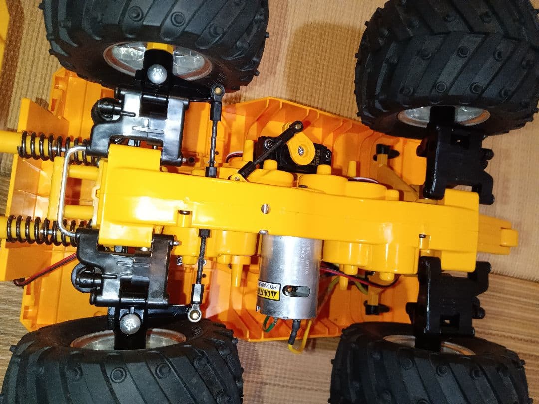 タイヤ　ヘビーダンプ