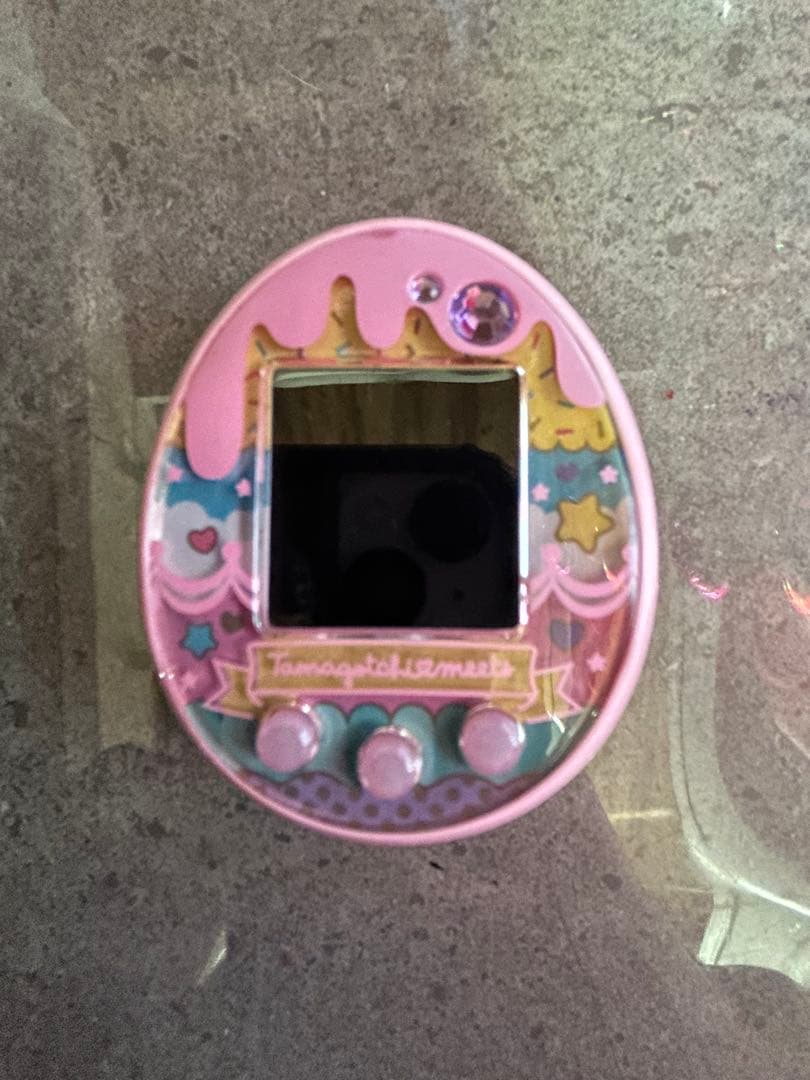 たまごっち　みーつ スイーツみーつ ver. ピンク たまごっち