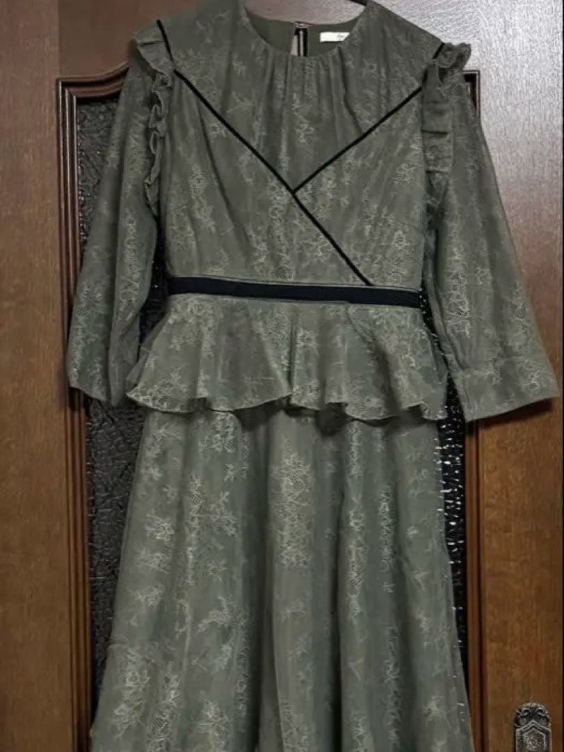 Leja お呼ばれドレス