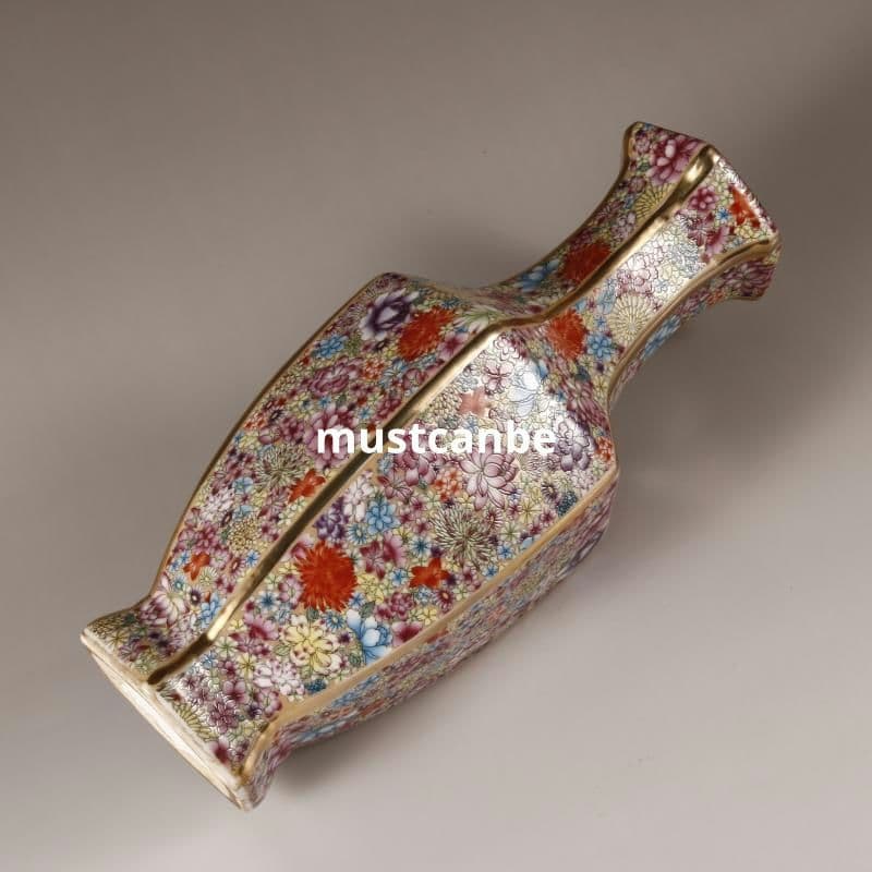 清乾隆琺瑯彩万花六方観音瓶 景徳鎮 陶磁器 装飾品 現代工芸品 美術品 置物