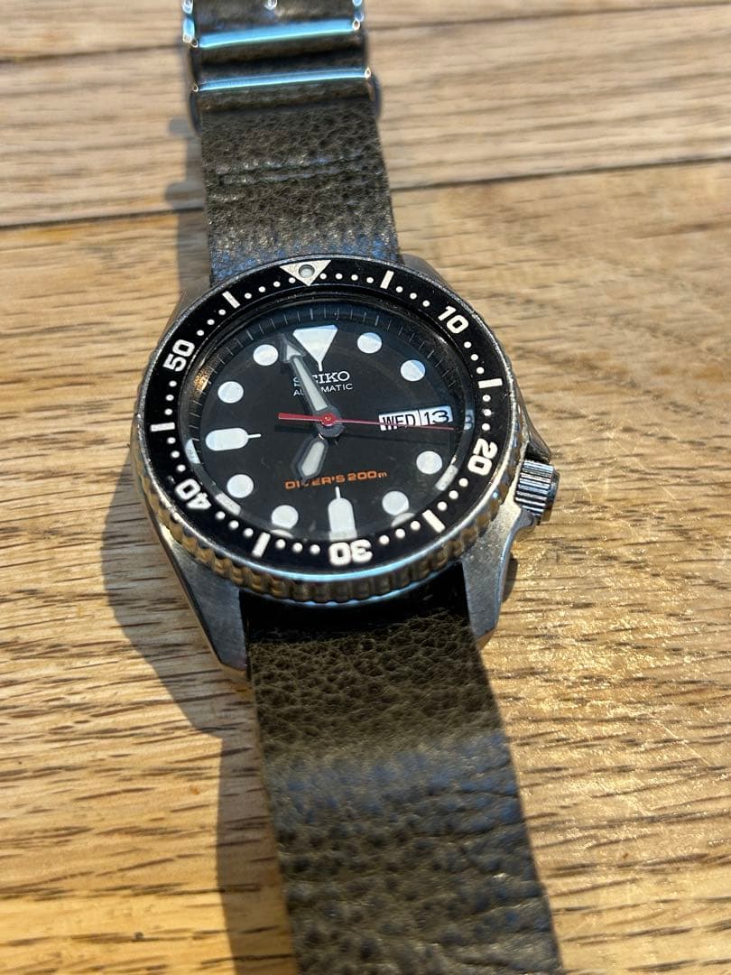 希少 SEIKO BLACK BOY ボーイズサイズ　SKX013K 秒針赤