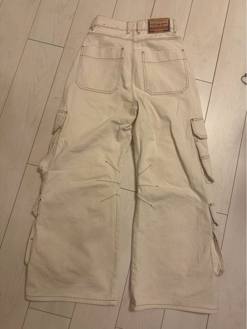 Diesel アイボリー カーゴパンツ