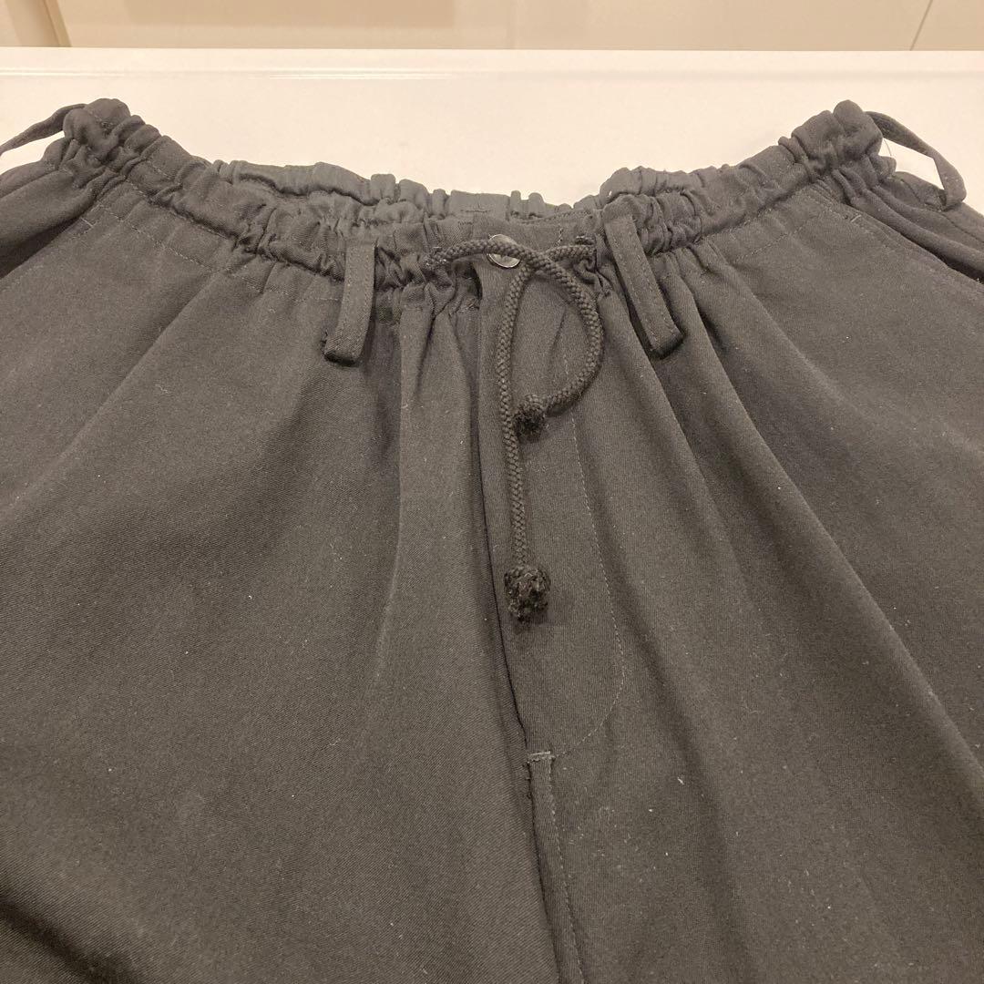 お値下げしましたヨウジヤマモト黒 サルエルパンツ ドローストリング付き