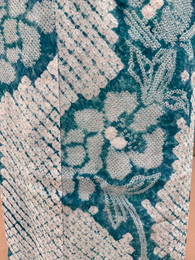 有松絞り青緑系花柄浴衣(美品)