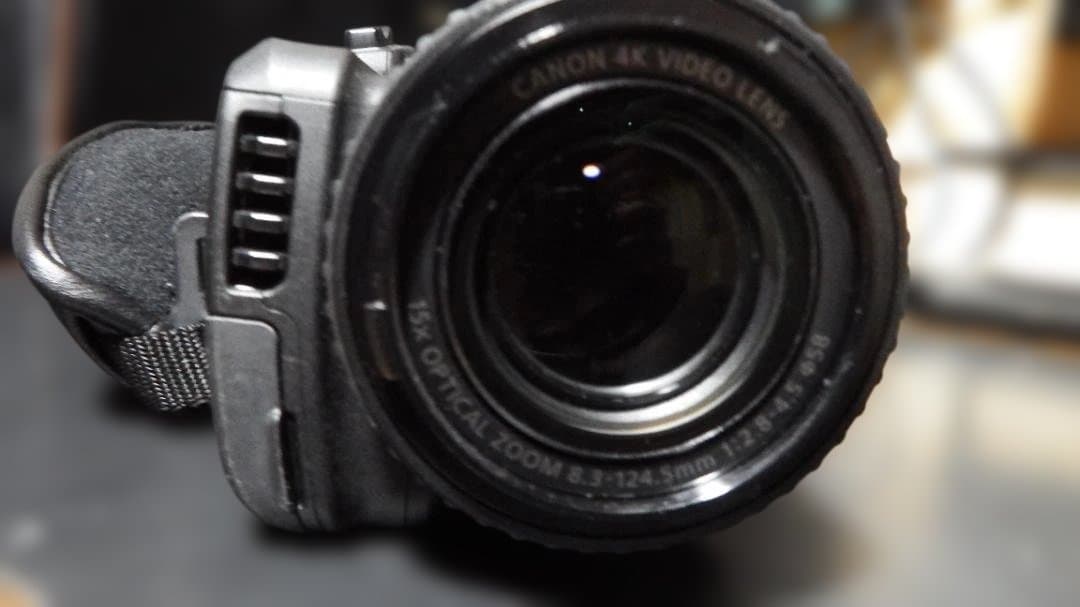 Canon 4K ビデオカメラ 本体