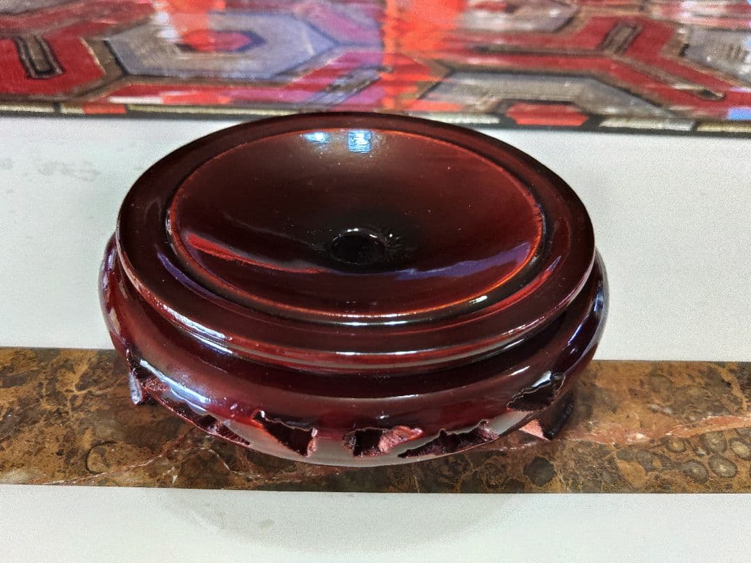 ブラックストーン　自然石　まん丸石　かわいい黒石　漆黒の岩石　ピカピカ黒丸石