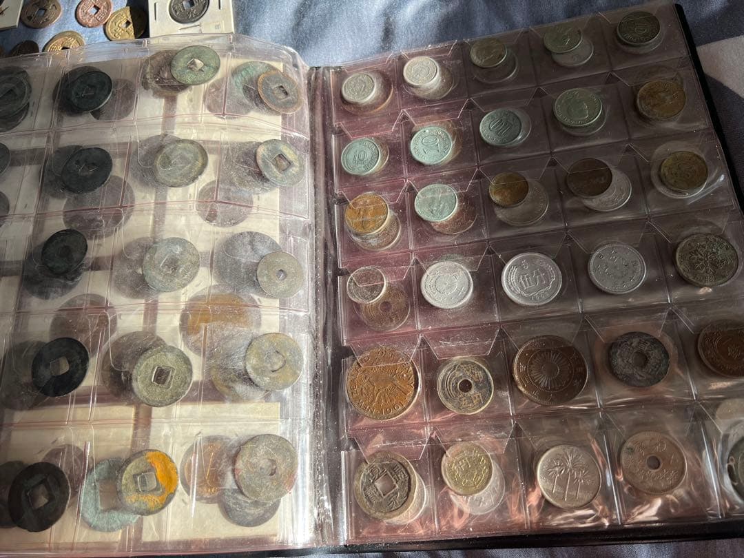 中国古銭 アルバム208枚揃い 古銭 清朝 咸豊重寶當十 雍正 康熙など 