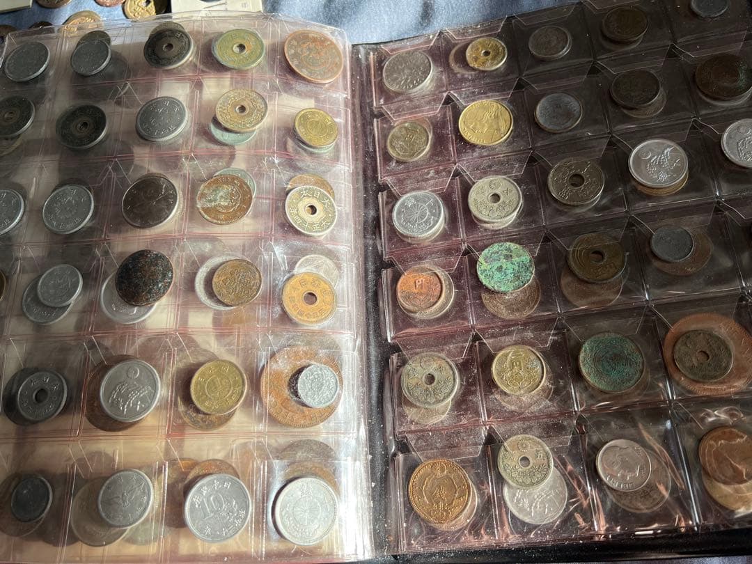 中国古銭 アルバム208枚揃い 古銭 清朝 咸豊重寶當十 雍正 康熙など 