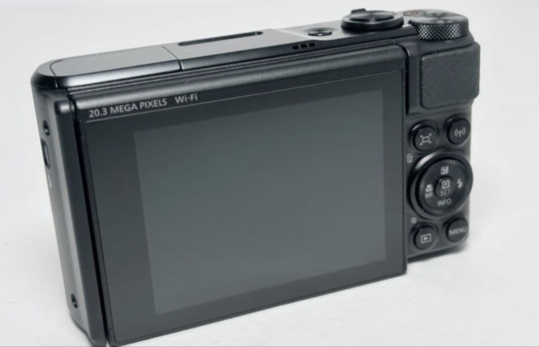 Canon PowerShot SX740 HS ブラック